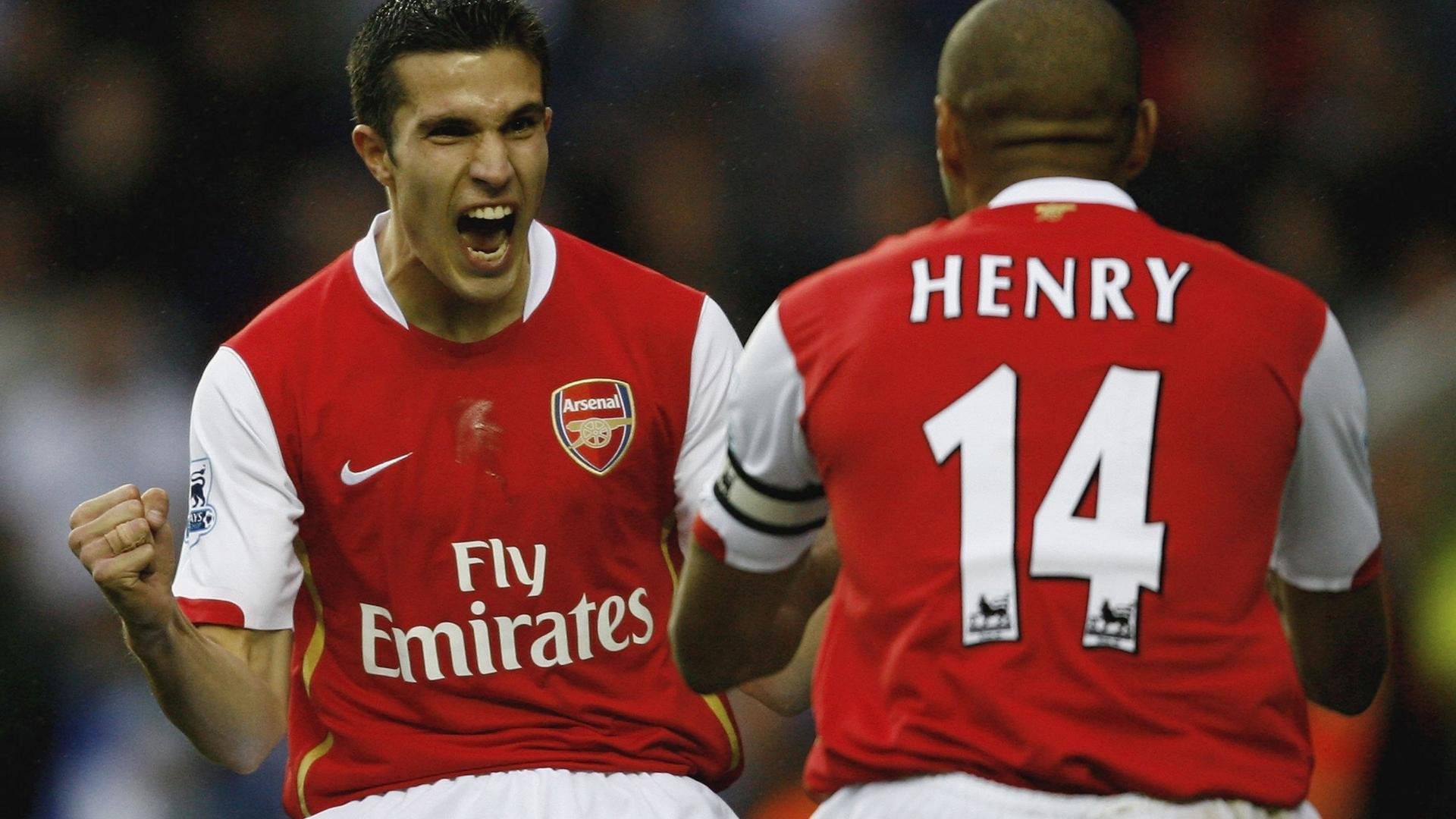 Scout回归赛场,出色防守首场状态亮眼,曼联观众沸腾!